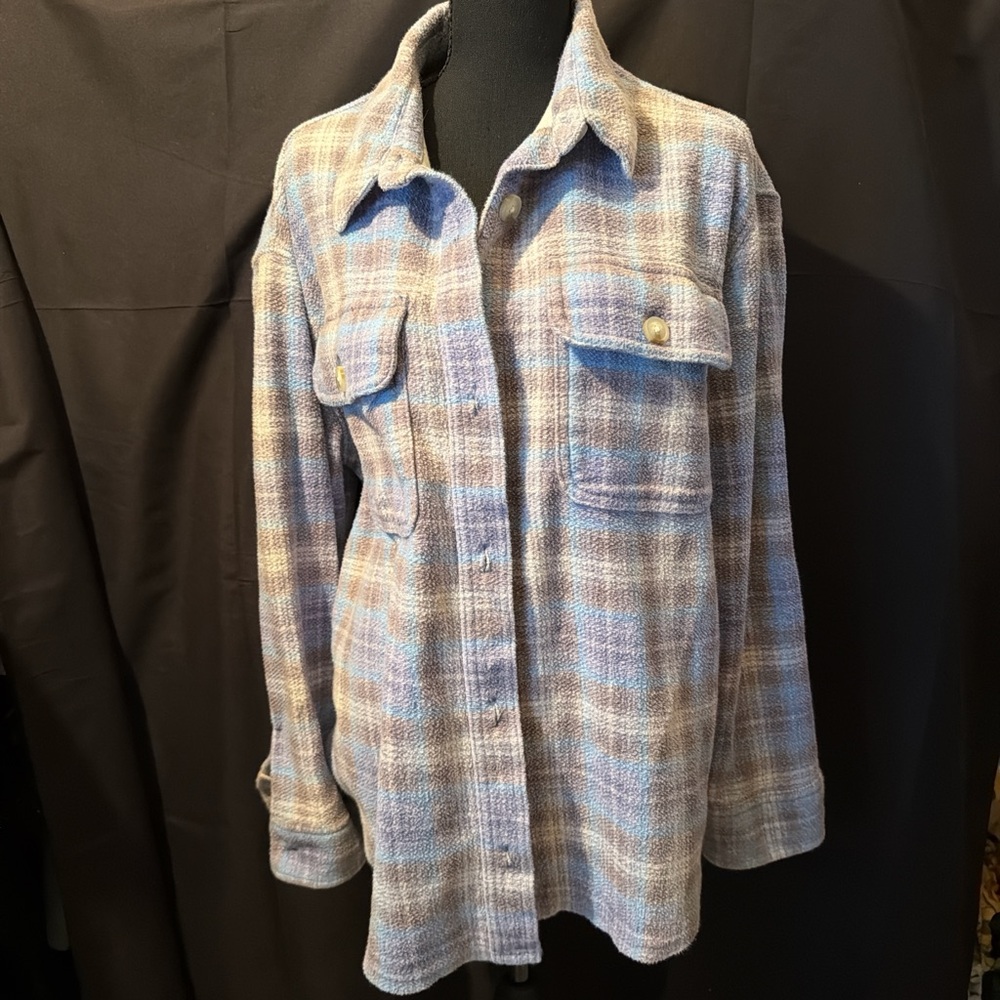 American Eagle Outfitters Blue and Gray Plaid Utility Jacket